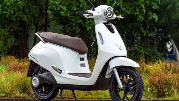 2 chiếc xe máy điện VinFast đáng mua nhất lúc này