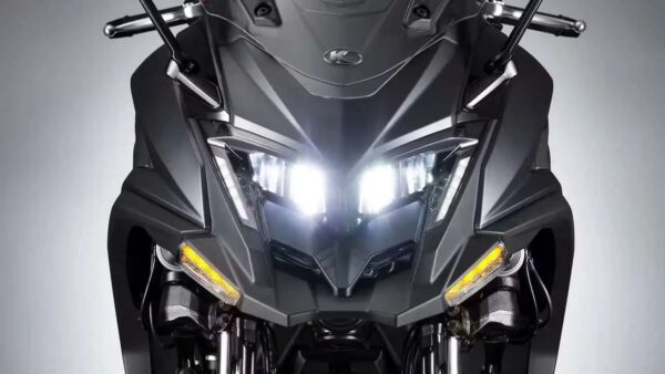 Kymco đã tạo ra một mẫu siêu xe tay ga, sở hữu 3 bánh và là sự kết hợp hoàn hảo dành riêng cho đường dài