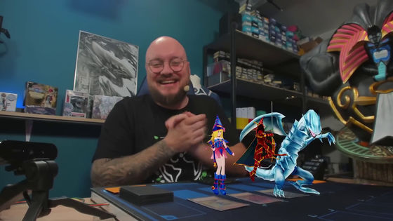 Chàng trai biến giấc mơ Yu-Gi-Oh thành hiện thực với hệ thống triệu hồi quái vật 3D từ thẻ bài - Ảnh 6.