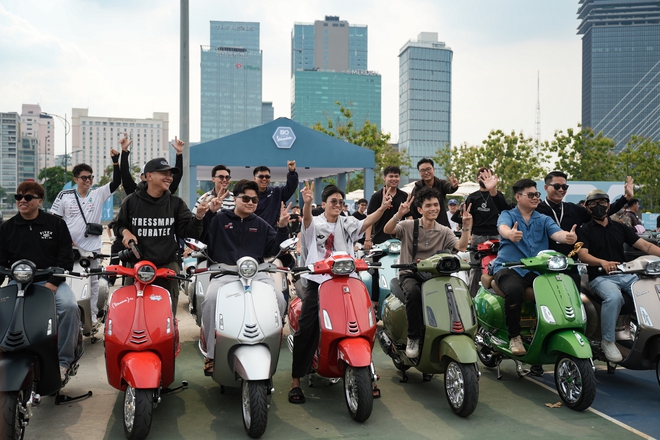 80 năm Vespa: Biểu tượng di sản khuấy động tinh thần trẻ tại Thủ Thiêm Riverstage!- Ảnh 19.