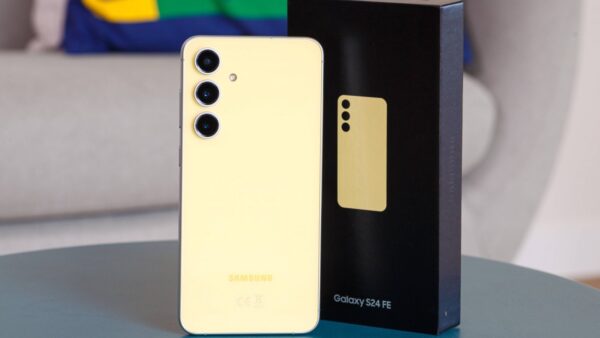 Đây là chiến thần Galaxy S với AI rẻ nhất Việt Nam, màn 120Hz như iPhone 17 Pro, ăn đứt iPhone 17e