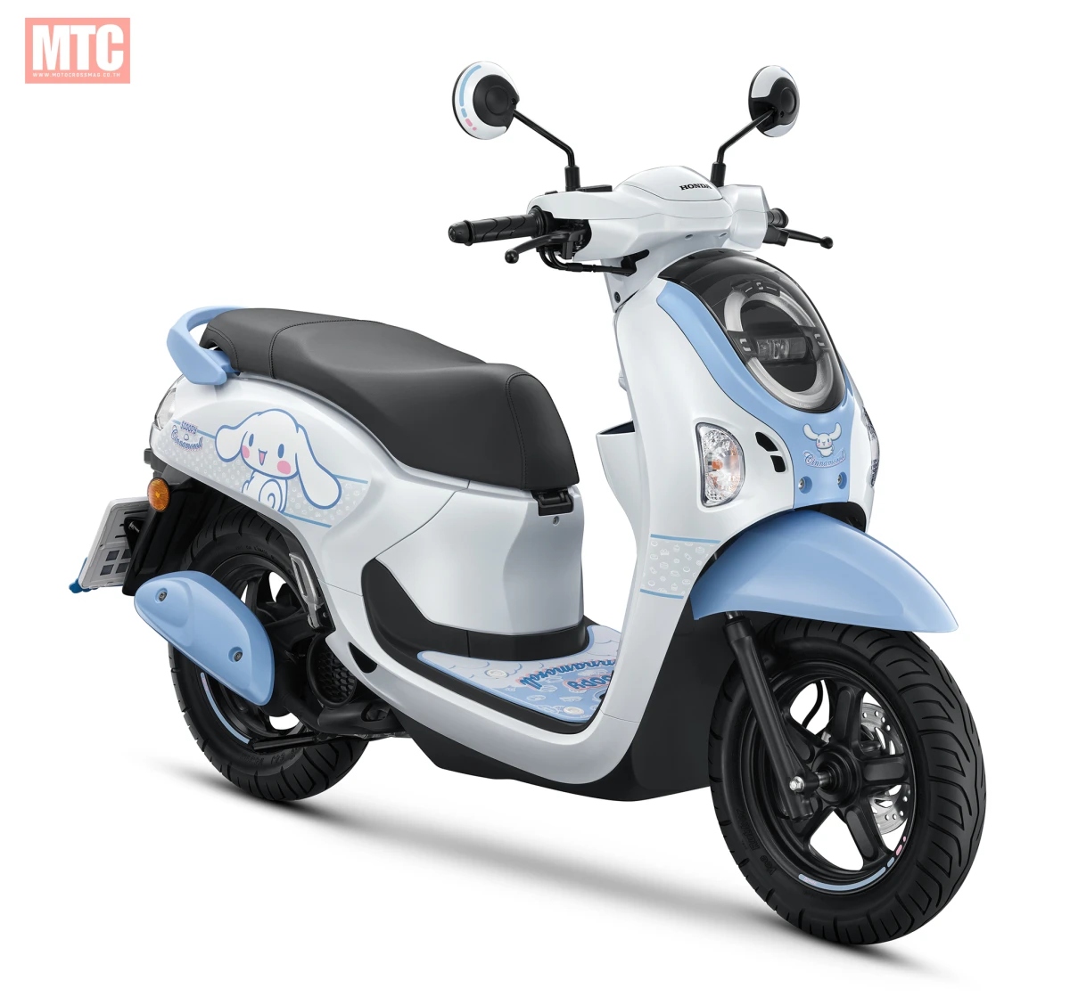 honda-scoopy-cinnamoroll-limited-1-1774579154852991915040 Honda Scoopy Cinnamoroll 2026 gây sốt với thiết kế “cute lạc lối”, bản giới hạn 2.000 chiếc khiến giới trẻ săn lùng - Ảnh 1.