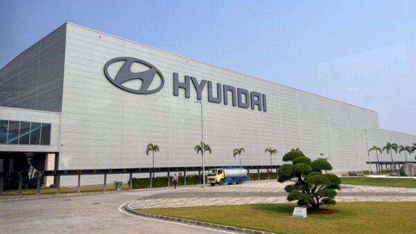 Hyundai phải xây nhà máy trước mới được bán xe, còn hãng Trung Quốc làm ngược lại
