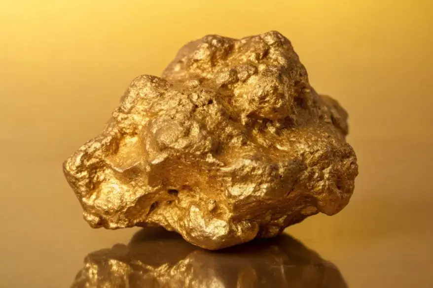 gold-rock-with-gold-background-gold-background-1792713551797-17927135520311658460926