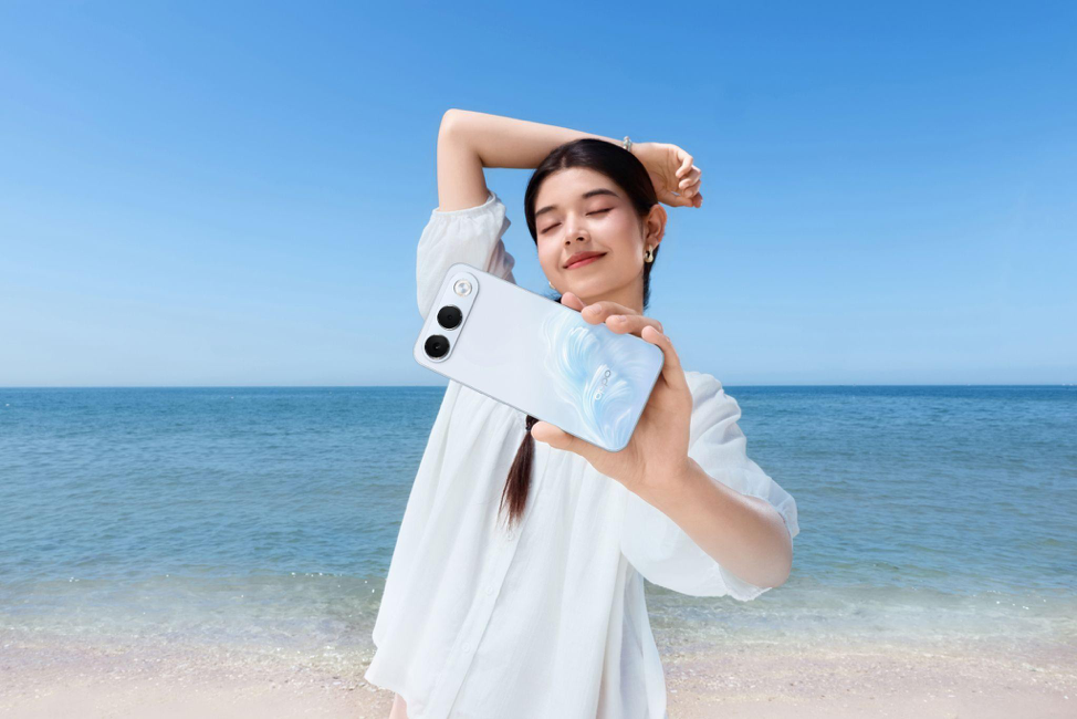 oppo-a7-pro-5g-ra-mat-1-1791431517-1 oppo-a7-pro-5g-ra-mat-1-1791431517.png